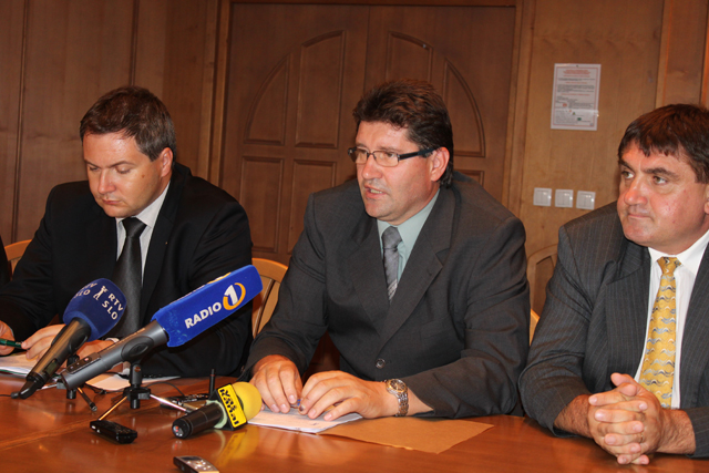 Minister Židan na Bizeljskem z župani v toči prizadetih občin.