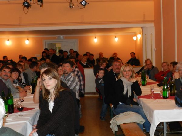 V Šempetru odlični tudi naši vinarji in salamarji