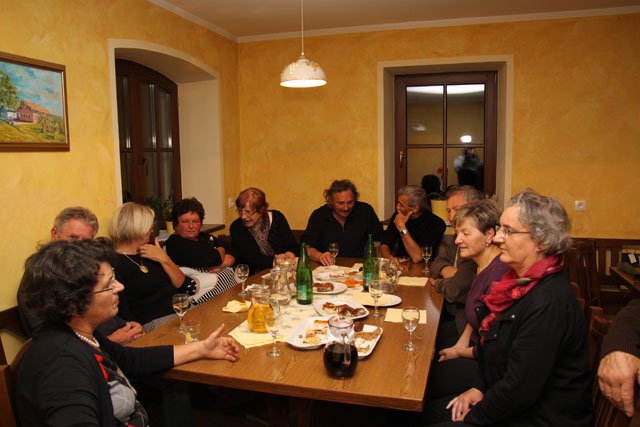 Literarni večer: Mejaši mojih gmajn