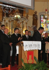 8. srečanje pevskih prijateljev (49)