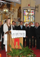 8. srečanje pevskih prijateljev (50)