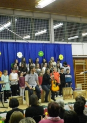 Materinski dan OŠ Bizeljsko 2016 (25)