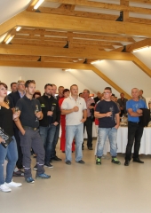 Isteničevi obnovili v požaru uničeno zgradbo (27)