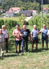 Postavljanje-klopotca-Bizeljsko-2024-16