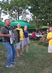 Postavljanje-klopotca-Bizeljsko-2024-9