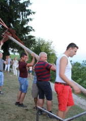 Postavljanje klopotca pri Balonovih (28)