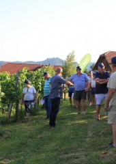 Predstavitev-škropilnega-programa-pri-Balonovih-Bizeljsko-2019-17