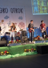 Srečanje šolskih ansamblov Jakobski dol 2017 (21)