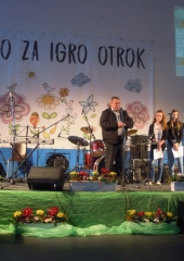 Srečanje šolskih ansamblov Jakobski dol 2017 (4)