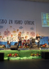 Srečanje šolskih ansamblov Jakobski dol 2017 (5)