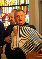 Srecanje-Vinkovih-pevcev-na-Bizeljskem-2024-21